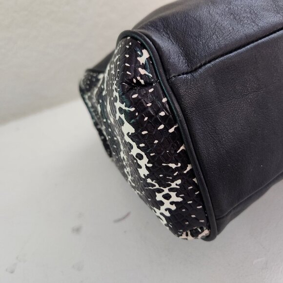 Like New Coach Minetta Black & Python Leather Shoulder Bag Purse - Picture 11 of 15